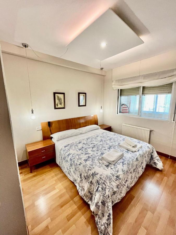 Atuaire Home Agradable Apartamento En El Centro De Burgos Parking Incluido Luaran gambar